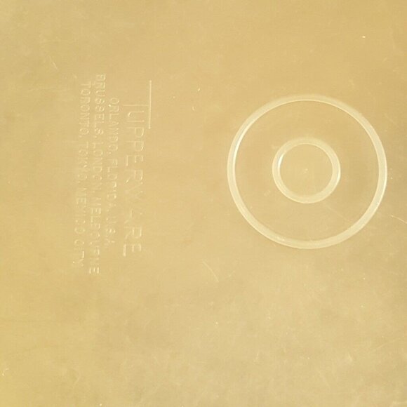 Vintage Tupperware Mint Green Container 786-4 White Cheese Grater Z Lid 3 Piece - Picture 5 of 8